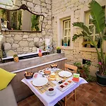 Micel 2* Alacati